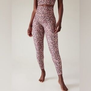 Women’s Athleta Elation 7/8 tight size small NWOT color: Paint texture sunset